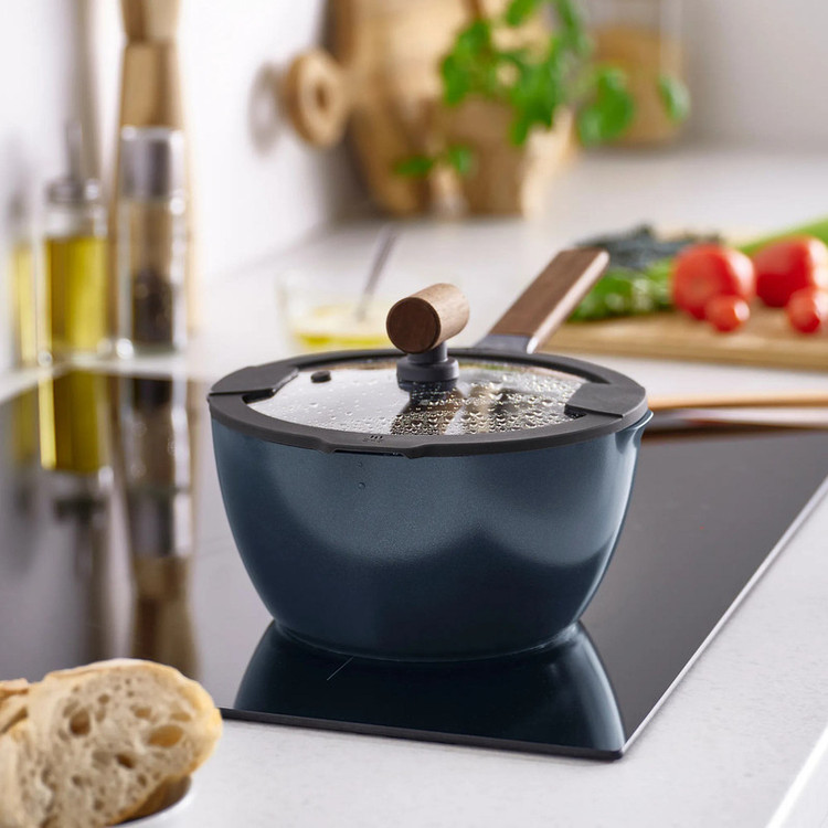 قابلمه سرامیک ایکیا مدل KLIPPFISK کد 506.025.03 سایز 19